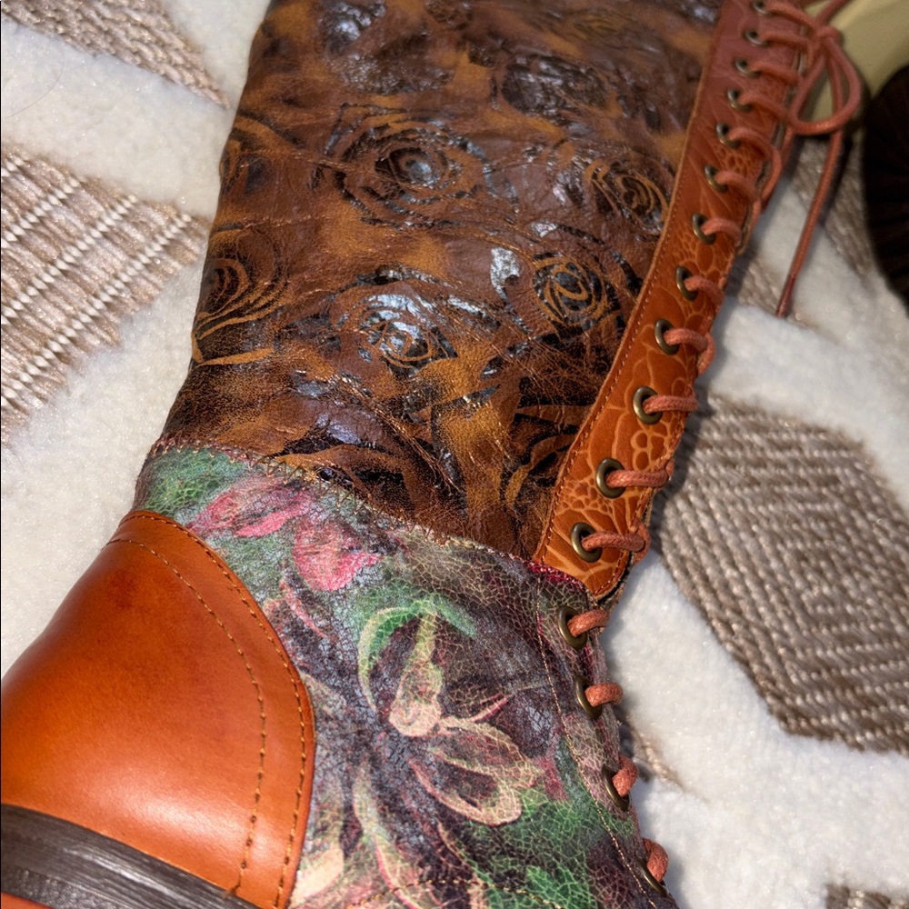 NWT L’Artiste Iconic-Cam Camel Multi boots - Picture 7 of 10